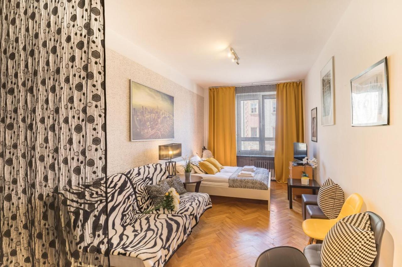Rent Like Home - Olawska 1 Wroclaw Bagian luar foto